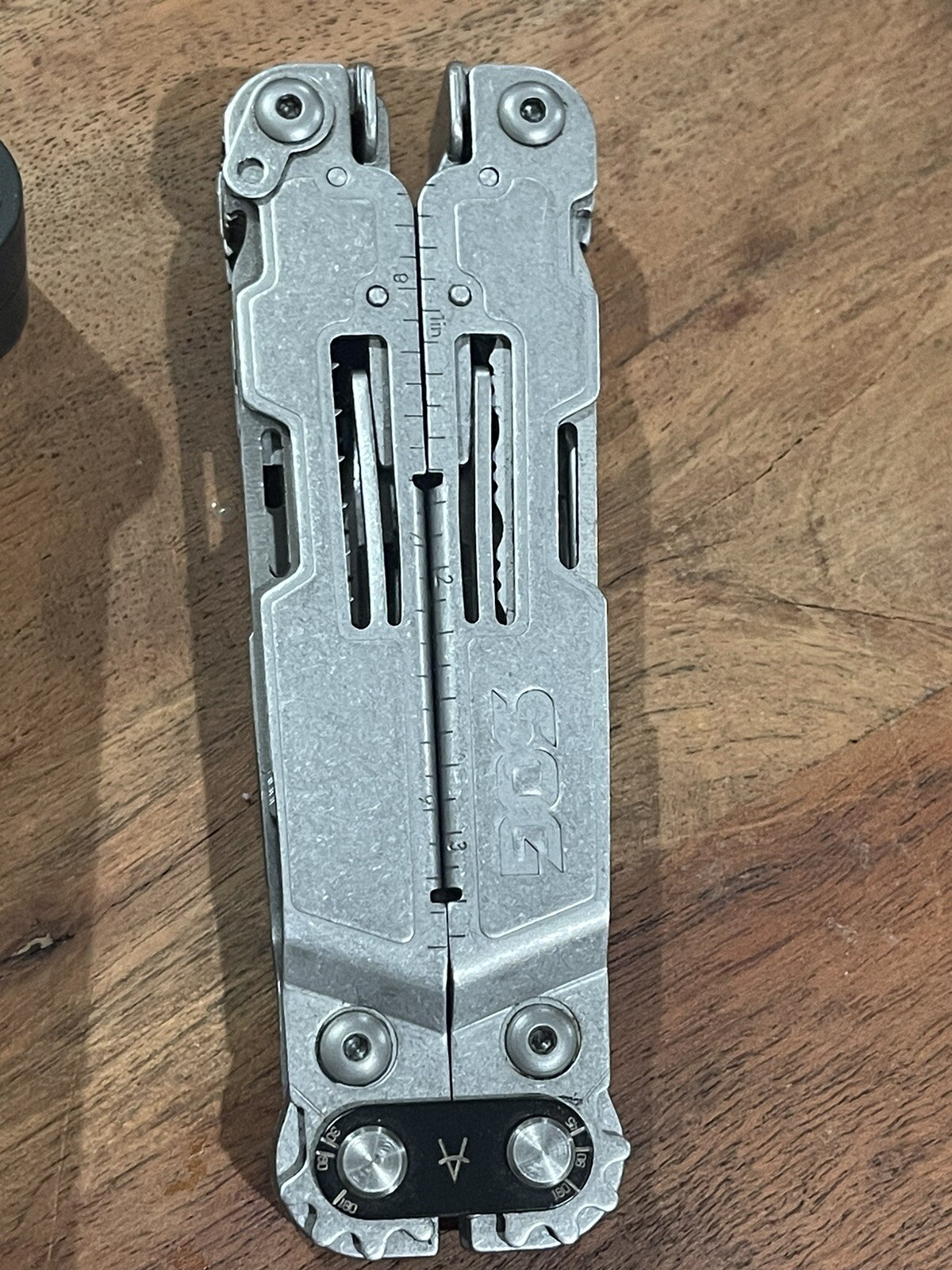 SOG Powerlock Compound Multitool Pliers + Accessory Bits + Sheath
