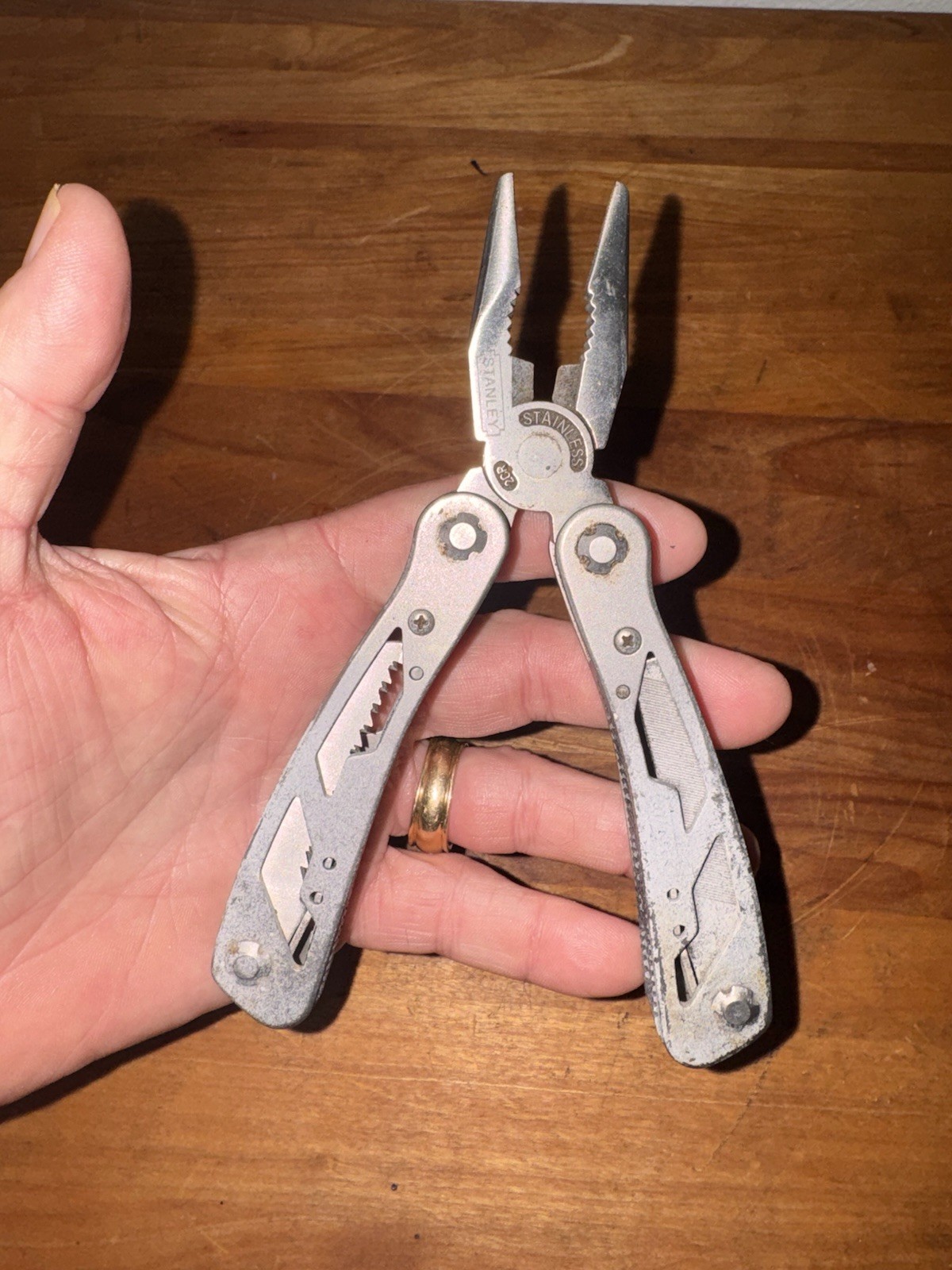 Stanley 12 In 1 Multi Tool. Last Photo Shows All Tools That Are Included. NICE.