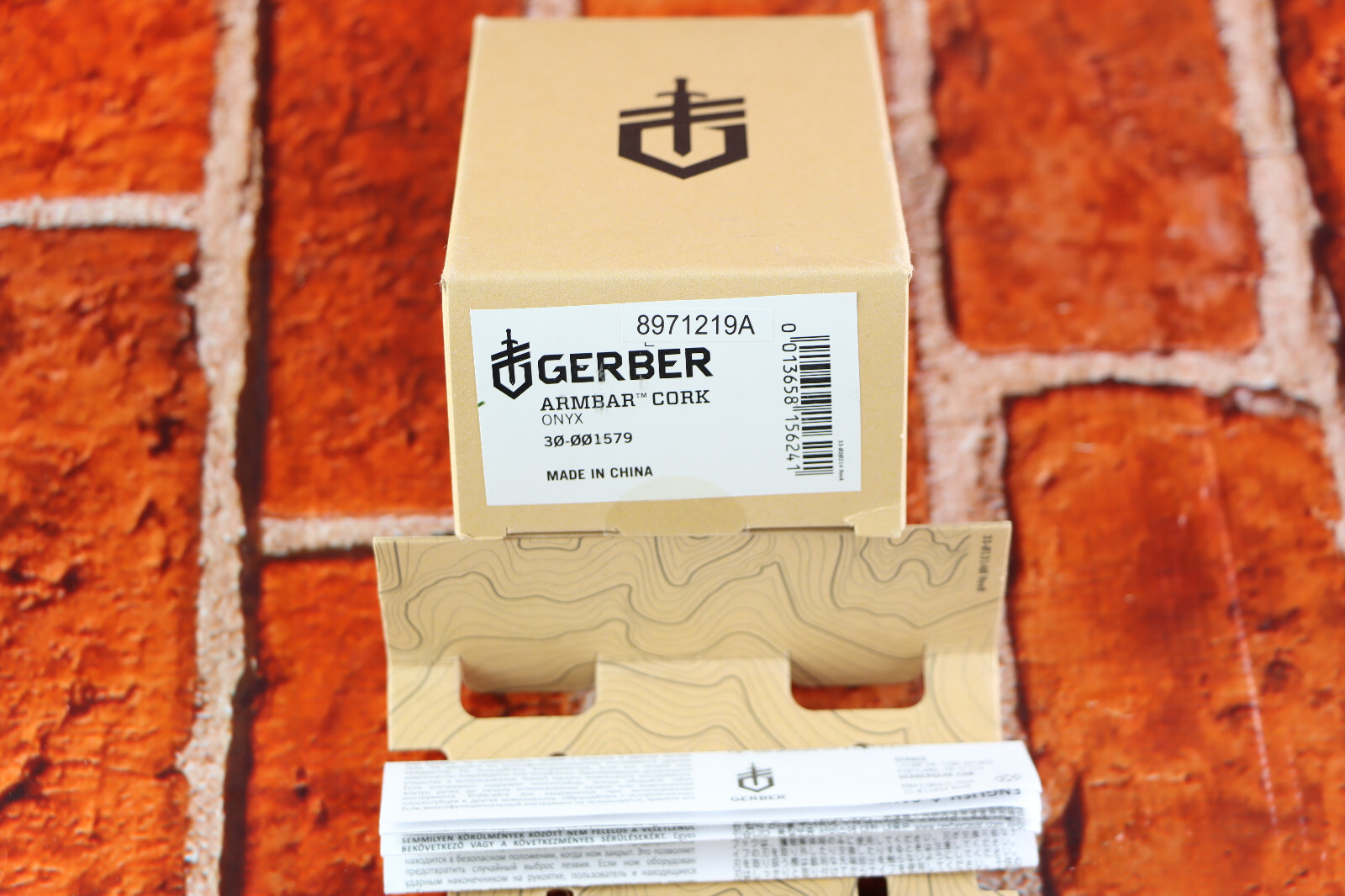 Gerber Armbar Cork Onyx Multi Tool READ
