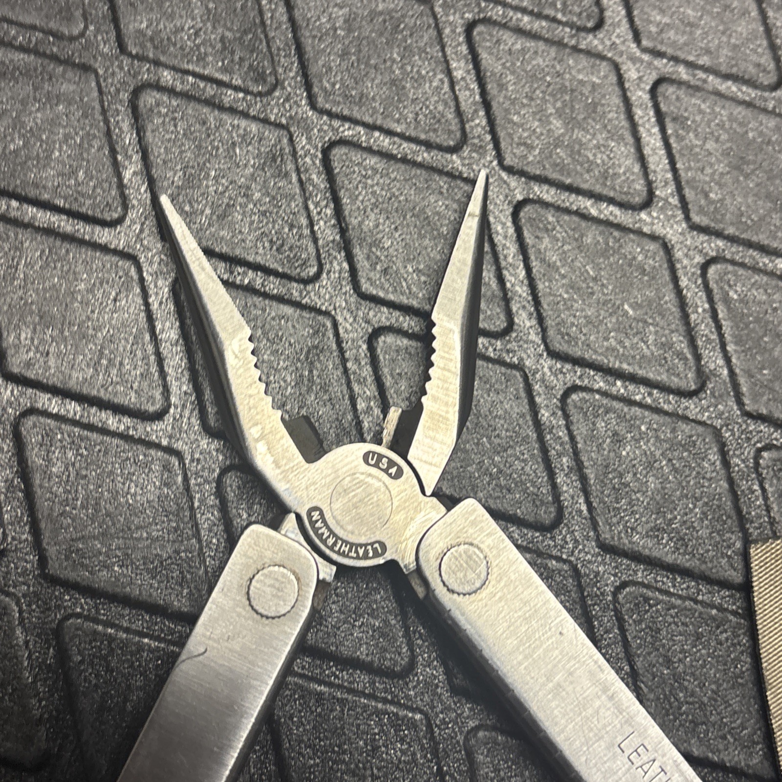 Vintage Original Leatherman Pocket Survival Tool 2 PST II Stamped 0496 / 0896