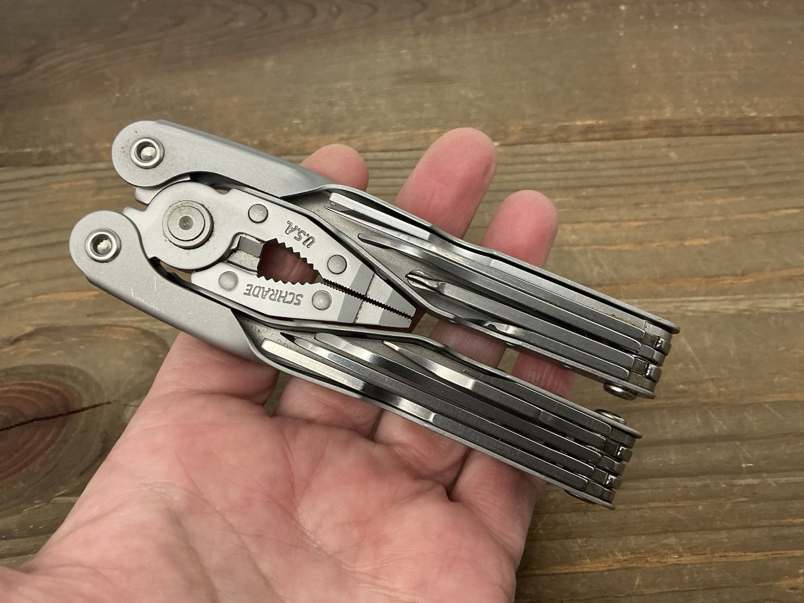 Schrade USA Tough Tool ST1 Multi-Tool Pliers Knife w Leather Sheath Nice!