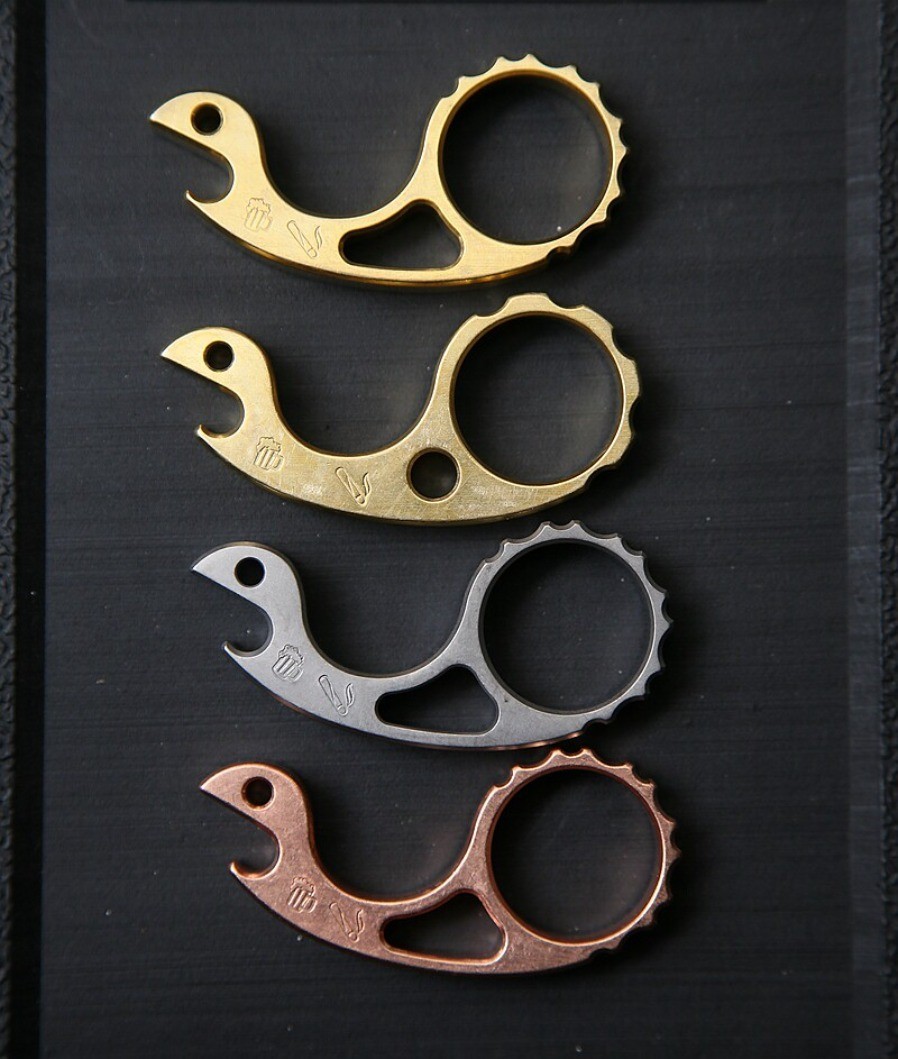 EDC Snail Tactical Multifunctional Tool/Pendant Titanium/Red copper/Brass