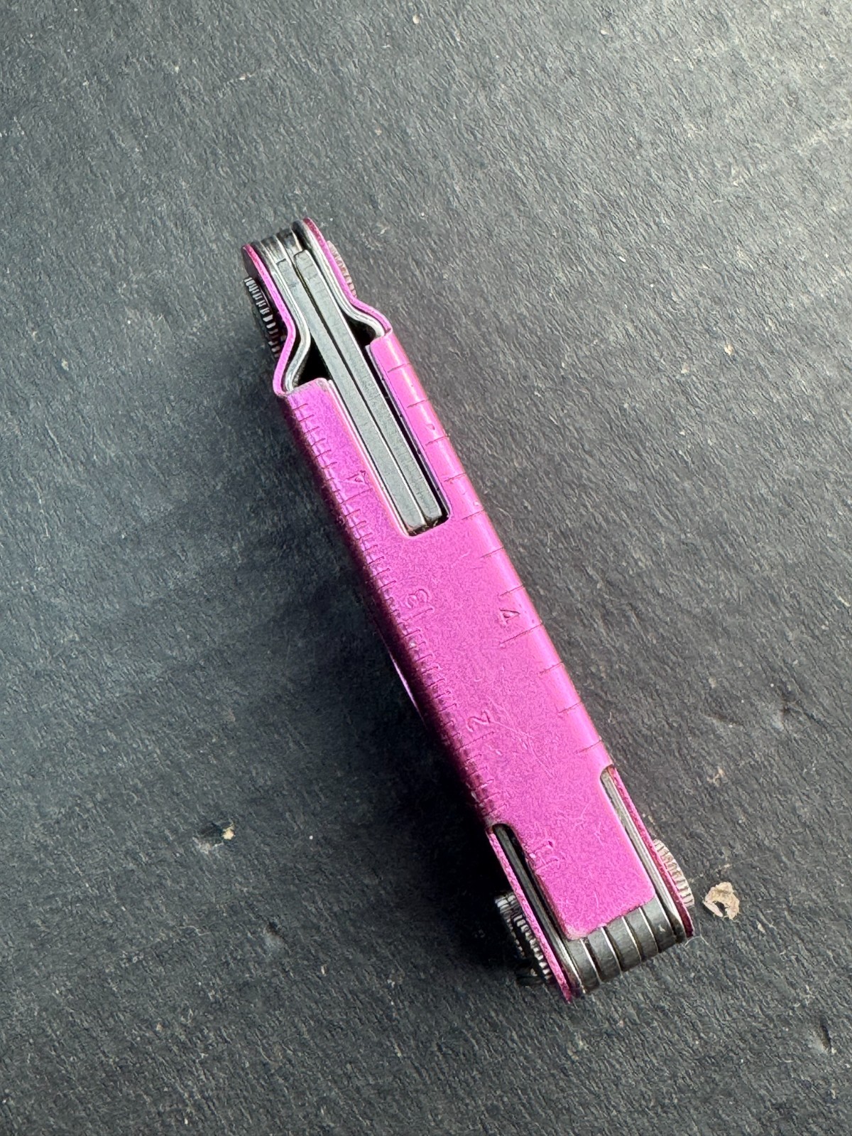 Leatherman Micra 10 in 1 Multitool Anodized Aluminum – Pink