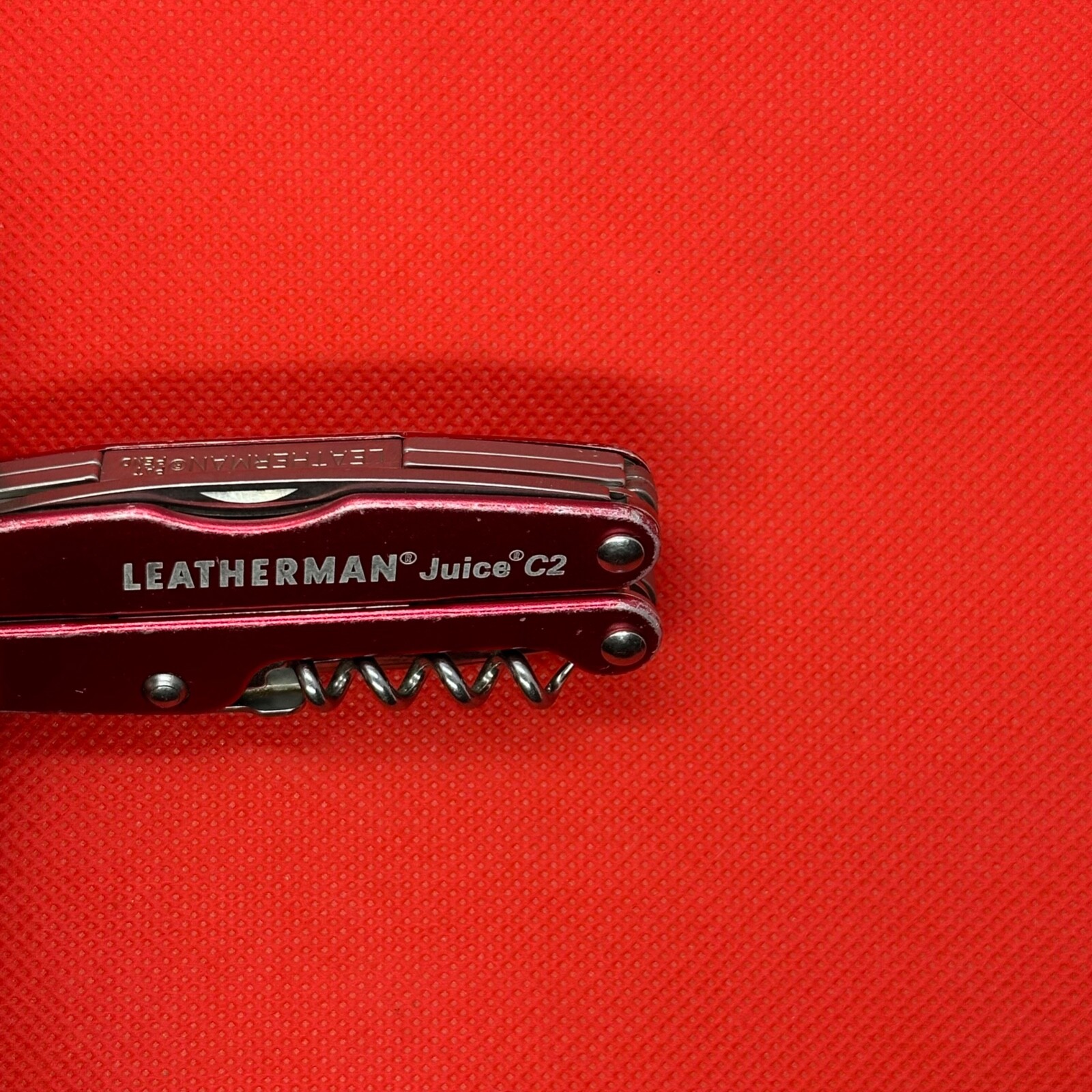 Retired Gen 1 Red “Carolina Hurricanes” Leatherman Juice C2 Multitool. **READ**