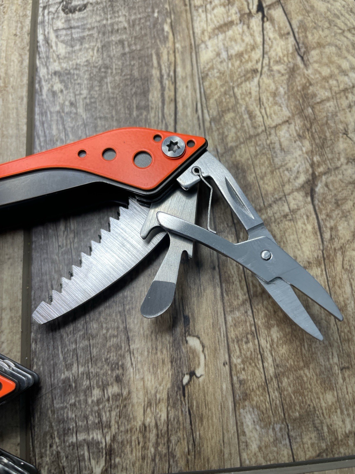 Cabela’s Multi Tool Set of 2 Folding Knife Pliers 3” Closed Orange