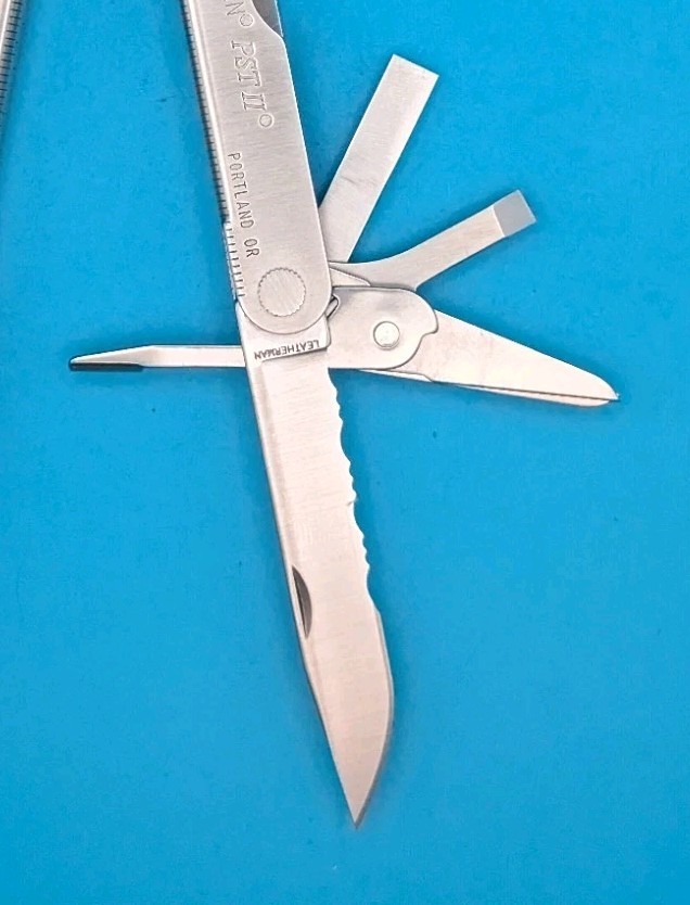 Leatherman PST 2 Multi Tool! 08/03 Date Stamp! Fast Shipping! With Sheath! CDC
