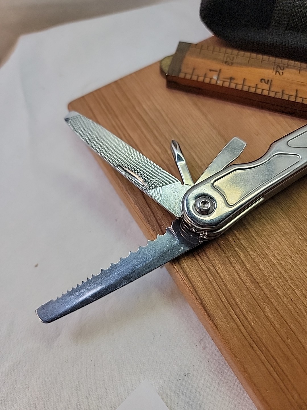 Kobalt Multi-tool Pocket Knife 9 Blade With Sheath Heavy Duty