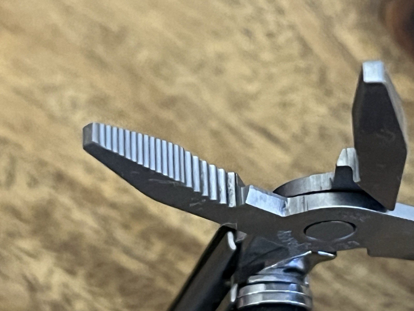 RETIRED Leatherman Squirt PS4 MultiTool Black DISCONTINUED SUPER NICE!