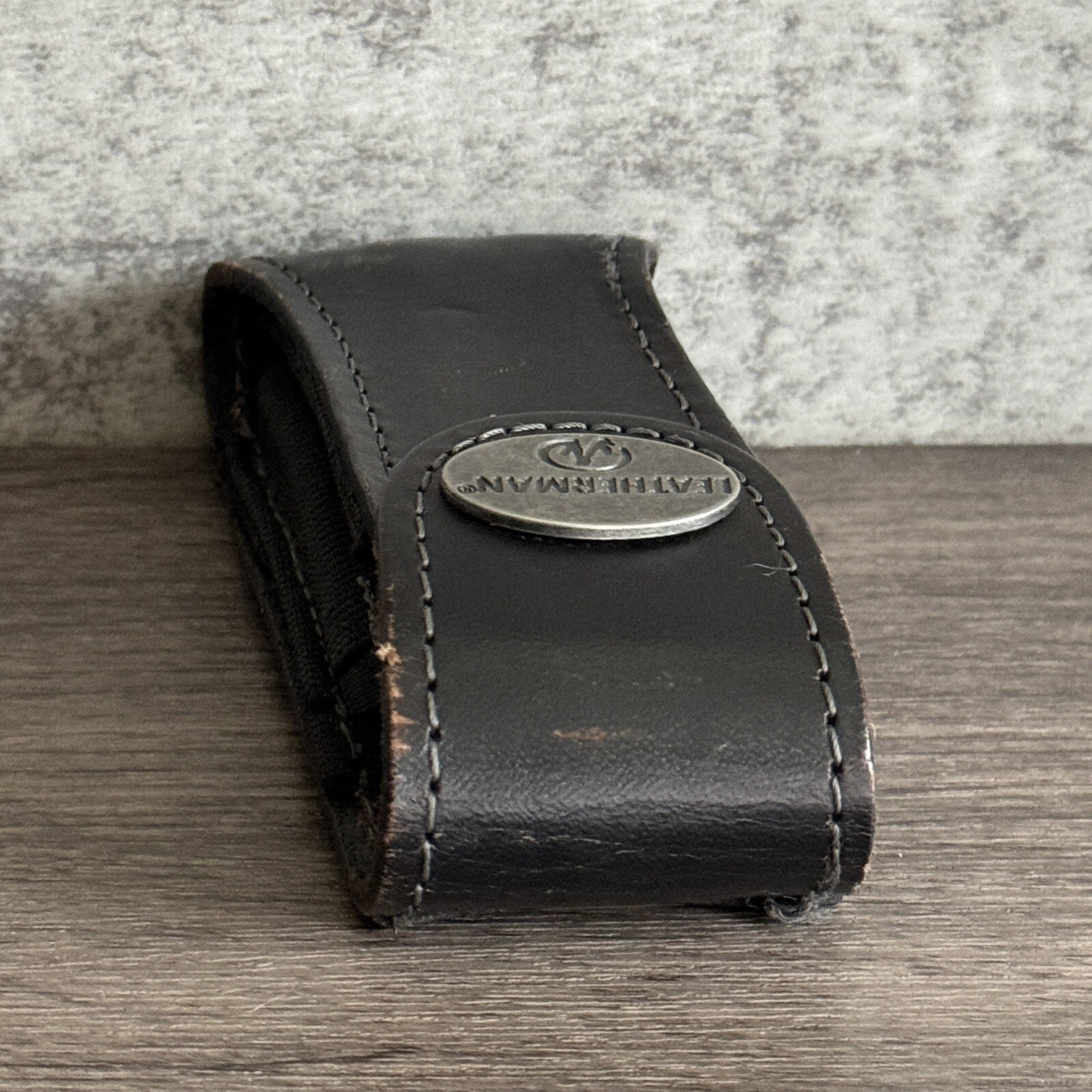 Vintage Leatherman Leather Sheath w/metal Logo for Wave Charge Wingman Sidekick