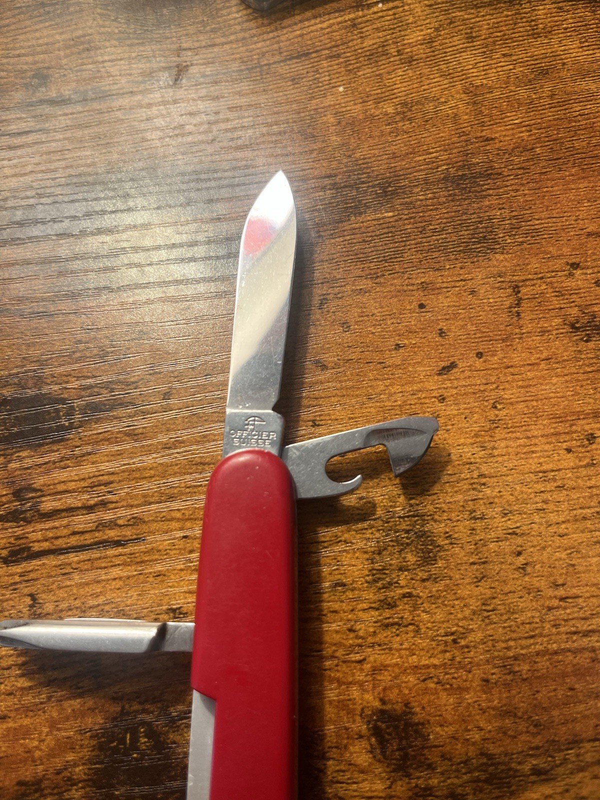 Victorinox Swiss Army Officer Suisse Red 6-Tool Multi-Tool w/ Pocket Clip