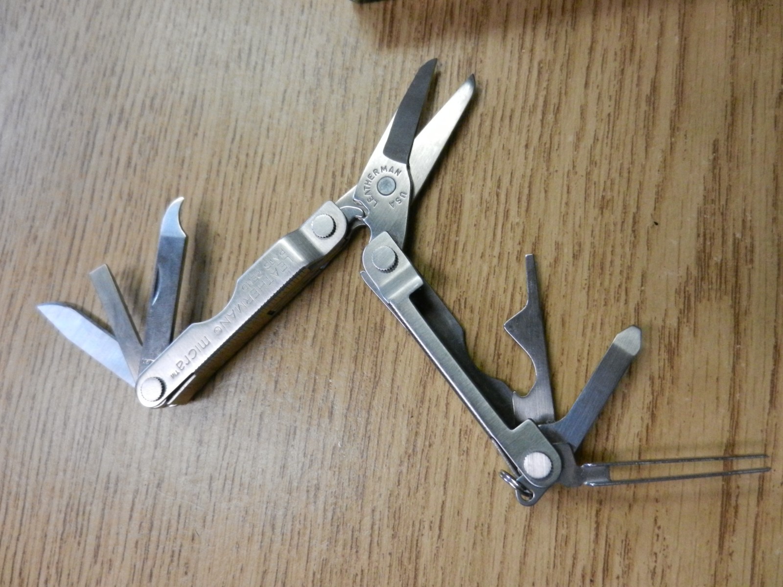 Leatherman Micra Multi Tool W/ Original Box 2 1/2″ Closed Excellent Condition