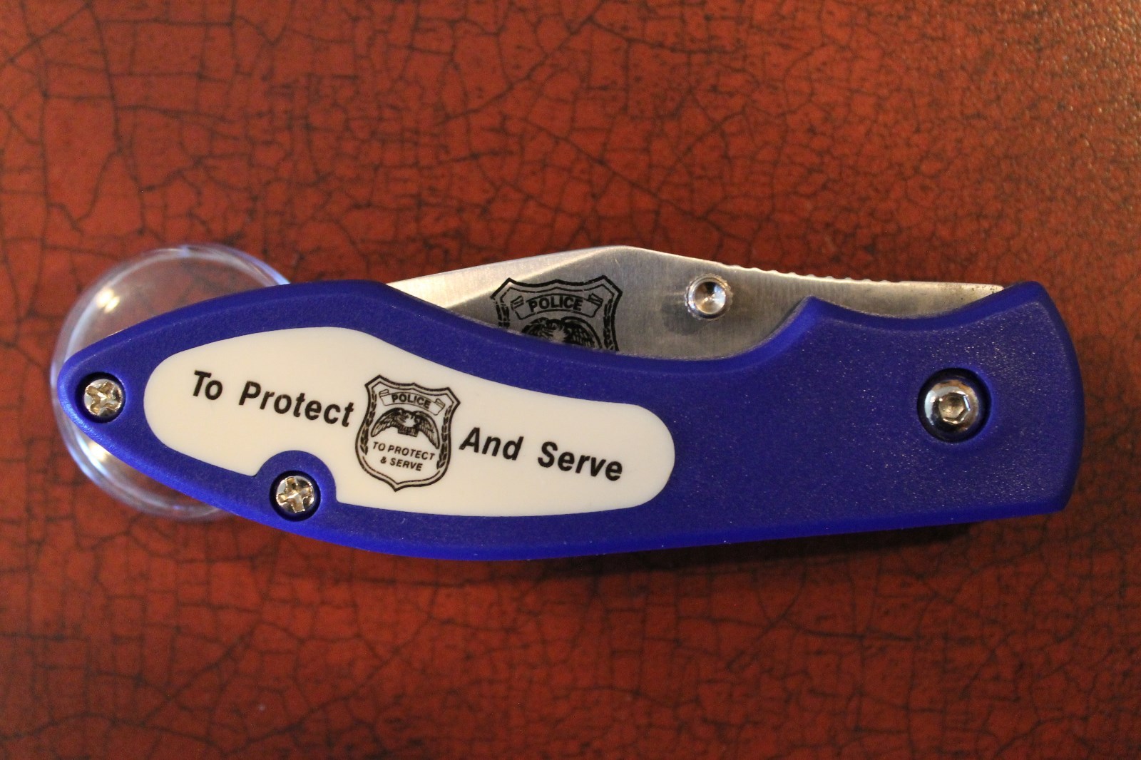 FOLDING KNIFE “POLICE – TO PROTECT & SERVE” LOCKING BLADE w/clip First Responder