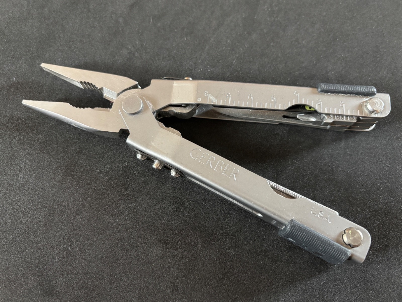 Gerber MP600 Multi-Tool Pocket Knife USA
