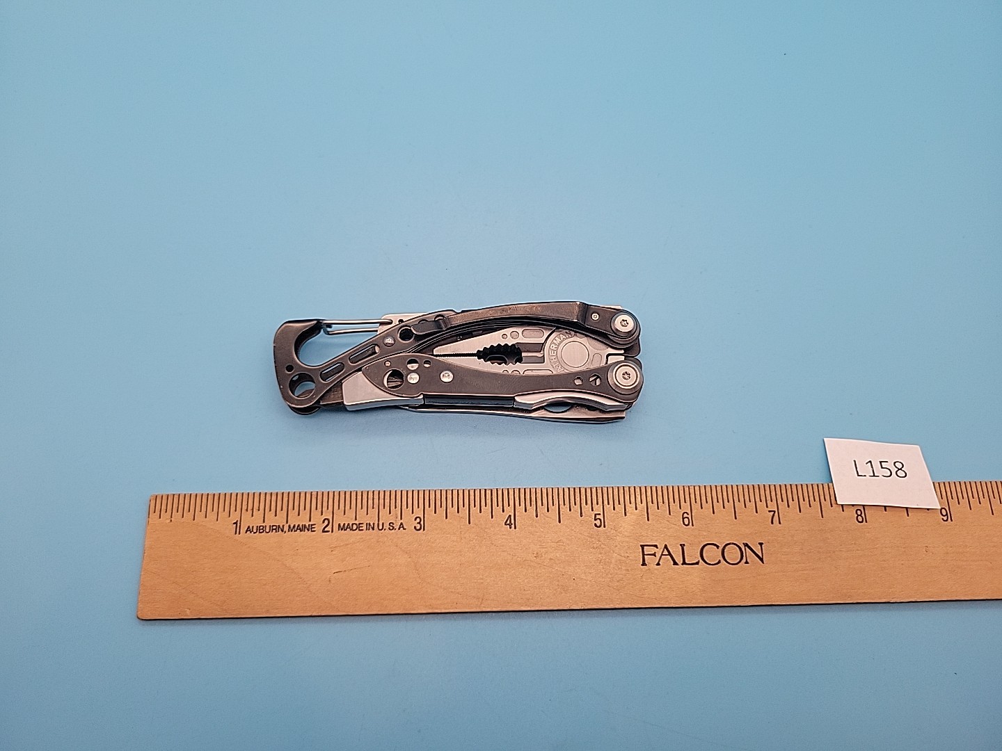 Leatherman Skeletool CX Multi-Tool – Combo Edge 154CM Blade – Driver Bits