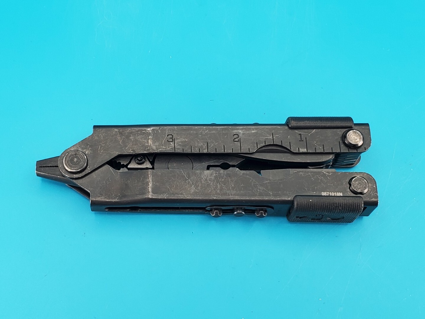 Gerber MP600 Black Oxide Multi-Tool Needle Nose Pliers!