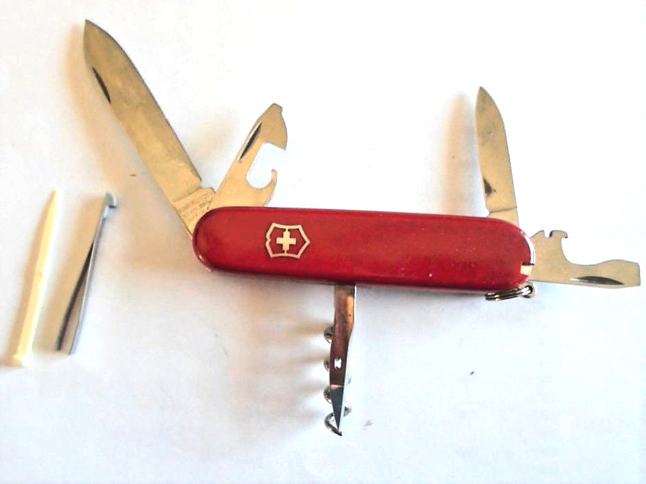 VICTORINOX SPARTAN SWISS ARMY POCKET KNIFE BASIC CAMPING FOLDING MULTI RED USED