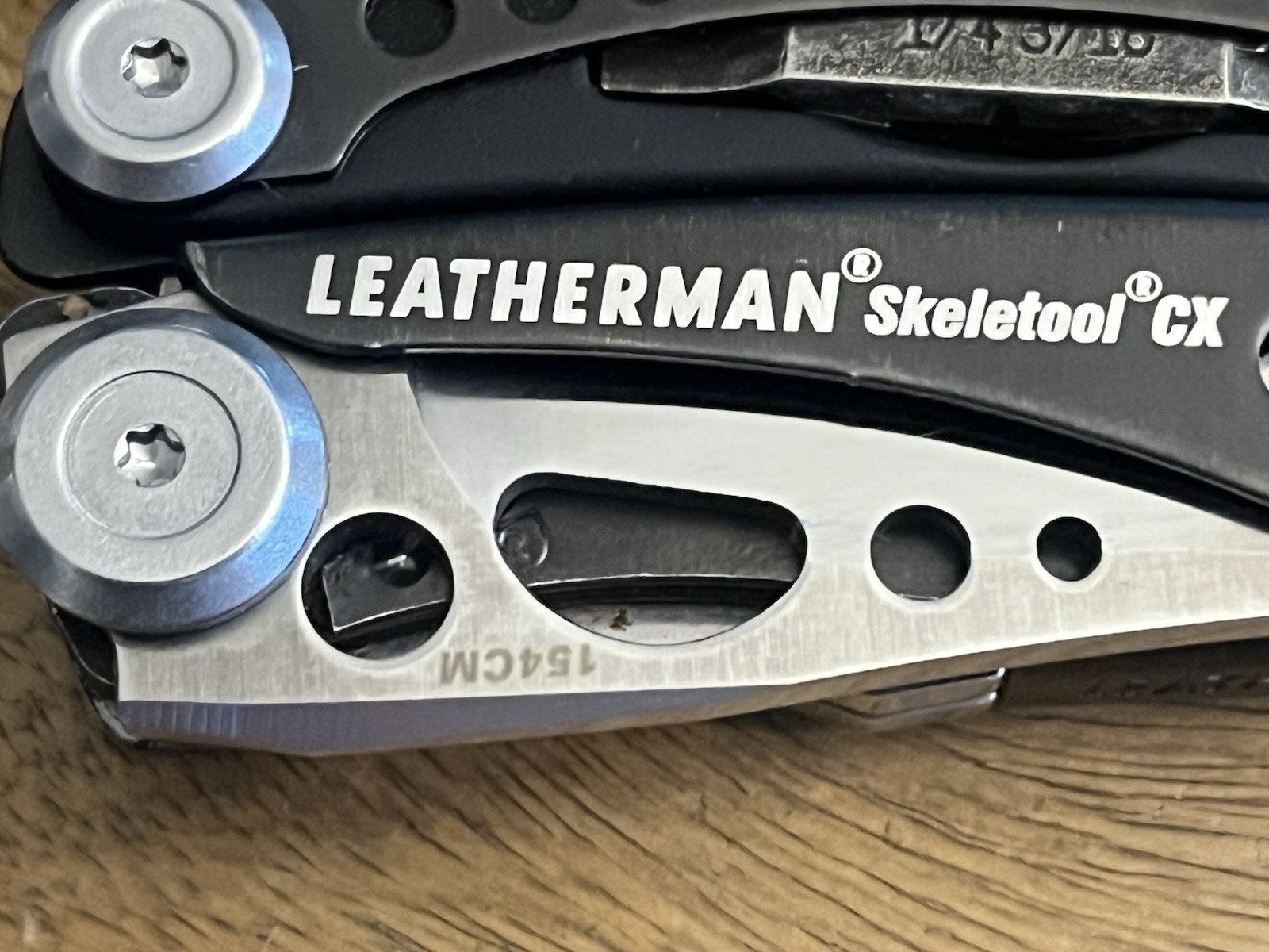 2021 Leatherman Skeletool CX MultiTool 154CM Blade SUPER NICE w/New Nylon Sheath