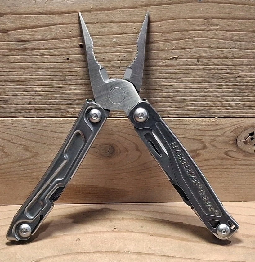 LEATHERMAN BOLSTER MULTI-TOOL EXCELLENT CONDITION SEE PICTURES FOR MORE DETAILS