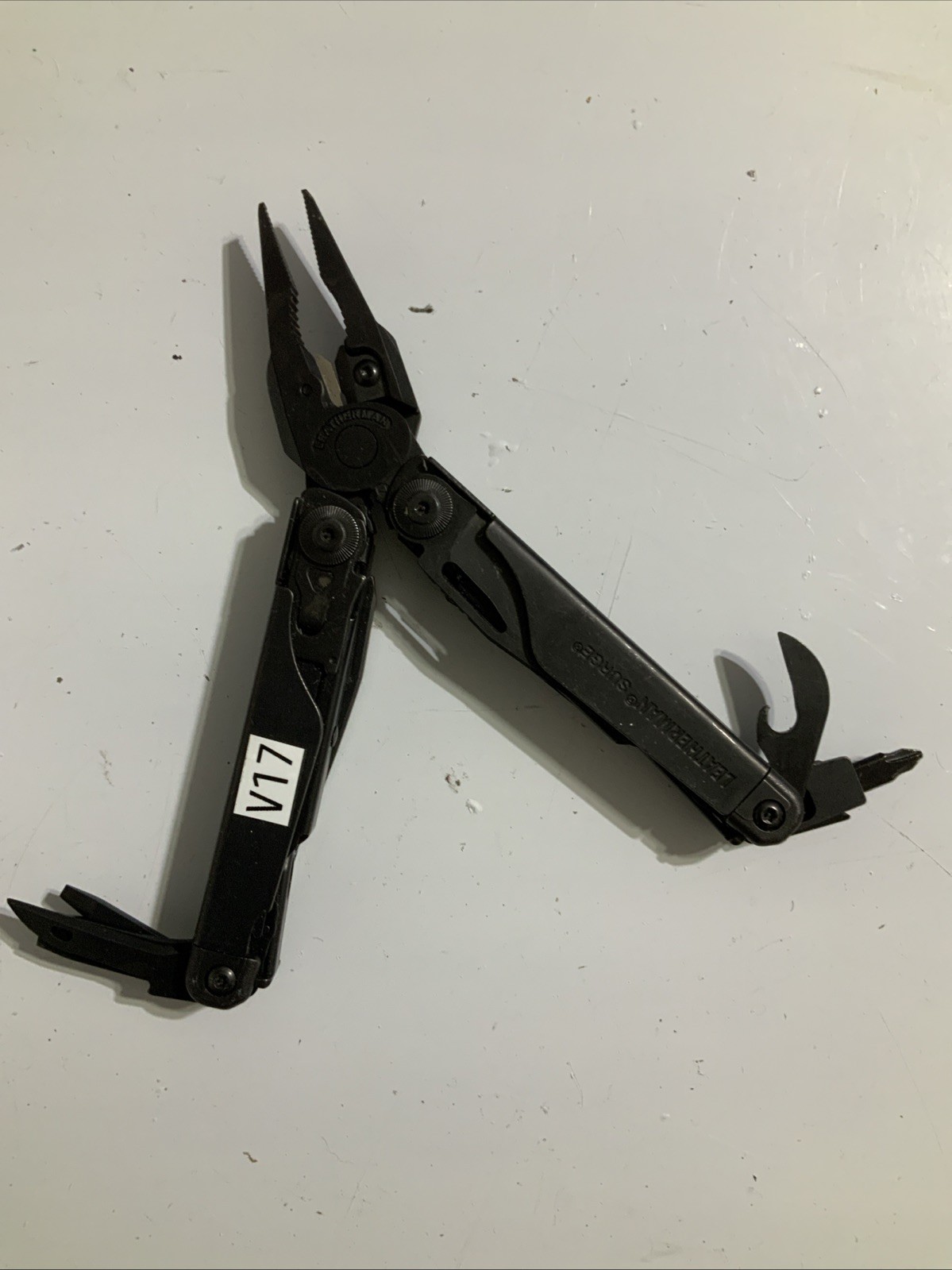 LEATHERMAN SURGE 19-In-1 Black Oxide Heavy Duty Multitool – V17