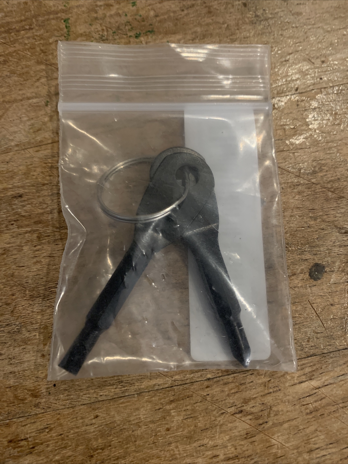 2pcs Key Ring Screwdriver EDC Tool Set Outdoor Pocket Mini Tool with Keychain