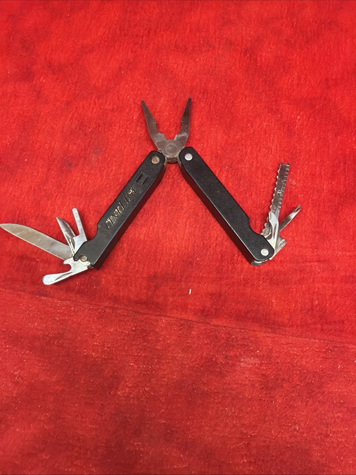 FINELINE MULTI PURPOSE TOOL KNIFE CAMPING POCKET TOOL (p1)
