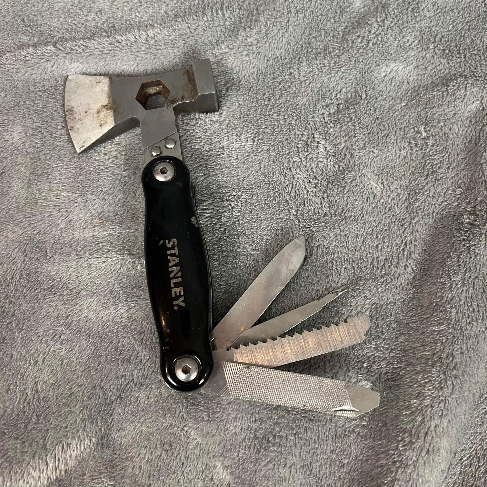 Lot of 4 Pocket Knives AS IS Stanley Multitool Snake Eye Pocket Knife