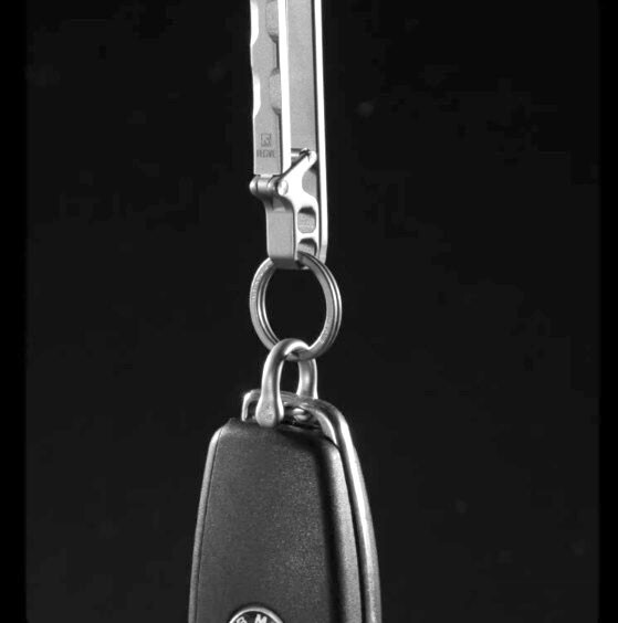 Titanium Alloy Quick Release Key Ring Keychain Belt Buckle Car Pendant EDC Tools