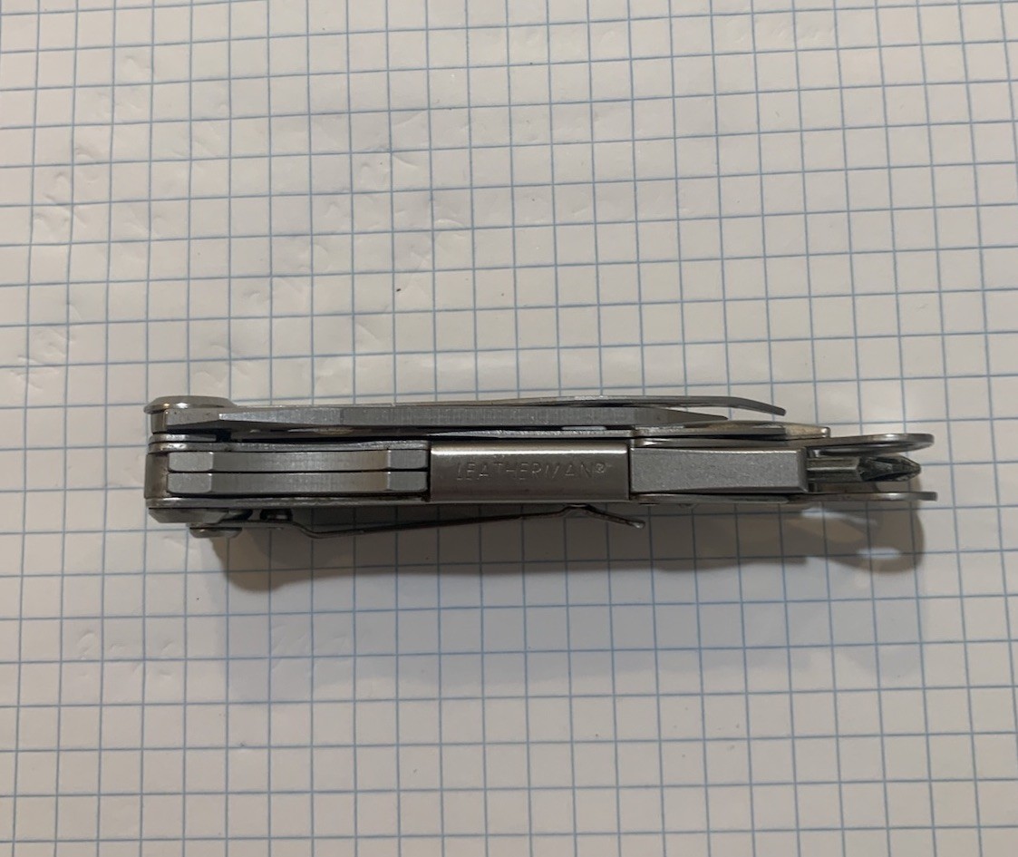 Leatherman Skeletool Multi-Tool Stainless Silver Combo Serrated Blade