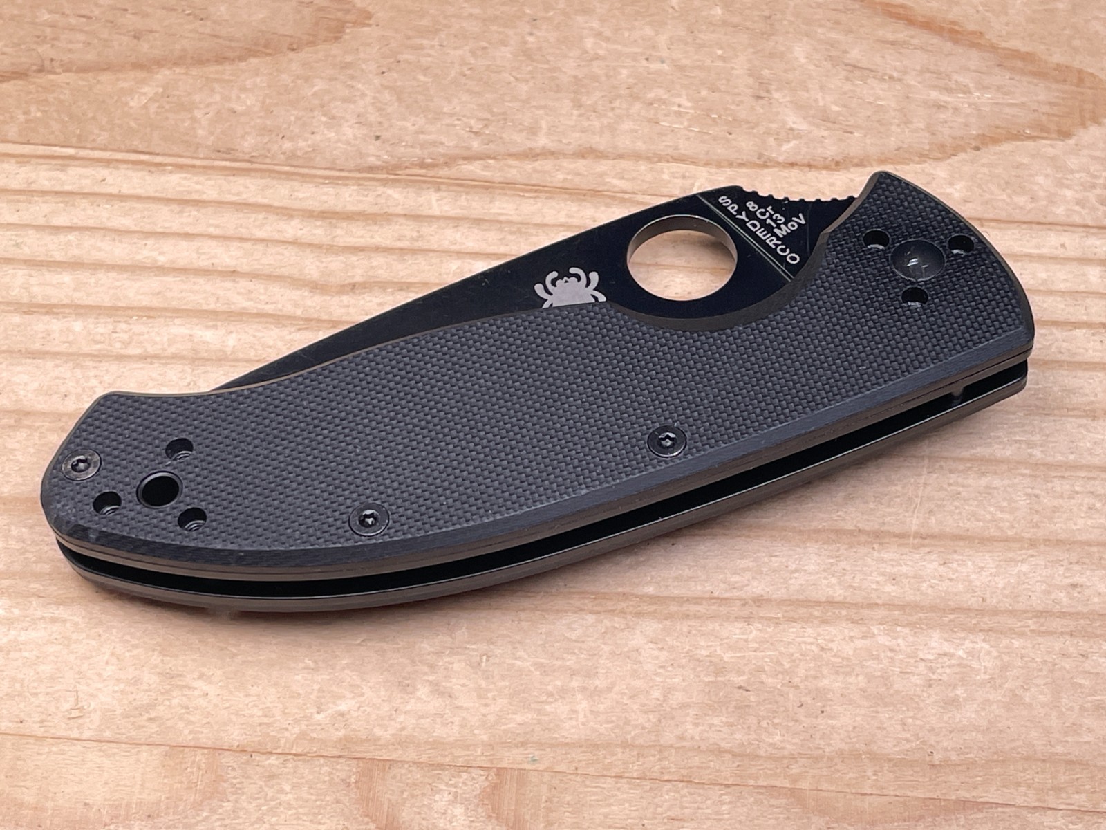 Spyderco Tenacious Plain Edge Black 8Cr13Mov G-10 Folding Pocket Knife