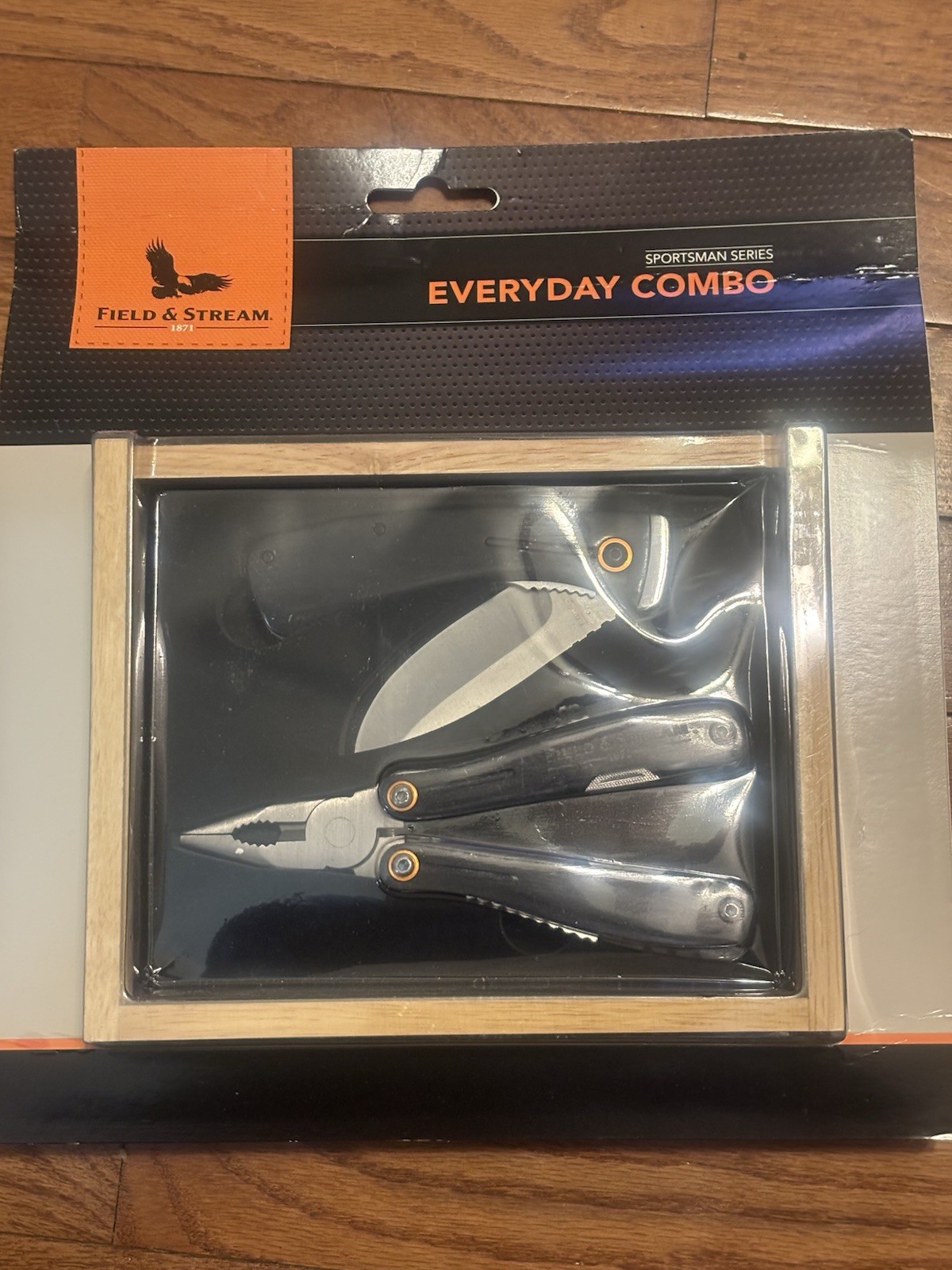 Field & Stream “everyday combo”, multi tool/knife set, nip, free shipping