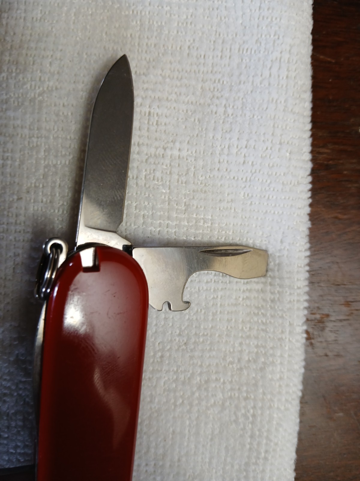 Victorinox Swiss Army Knife Red 6-Tool Multi-Tool Keyring Corkscrew Openers