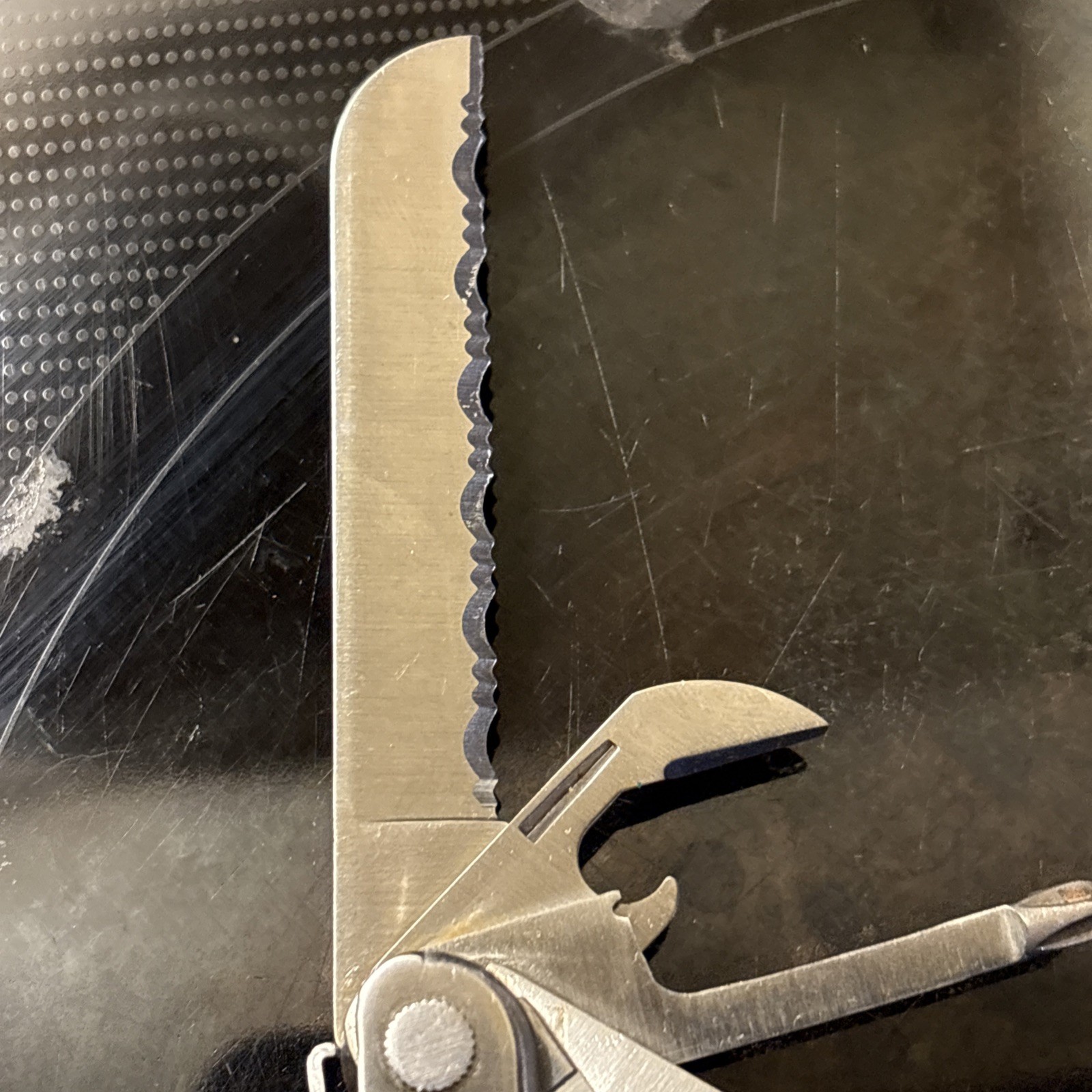 Vintage LEATHERMAN Super TOOL 200 Multi Tool! 03/04 Date Stamp! NICE with sheath