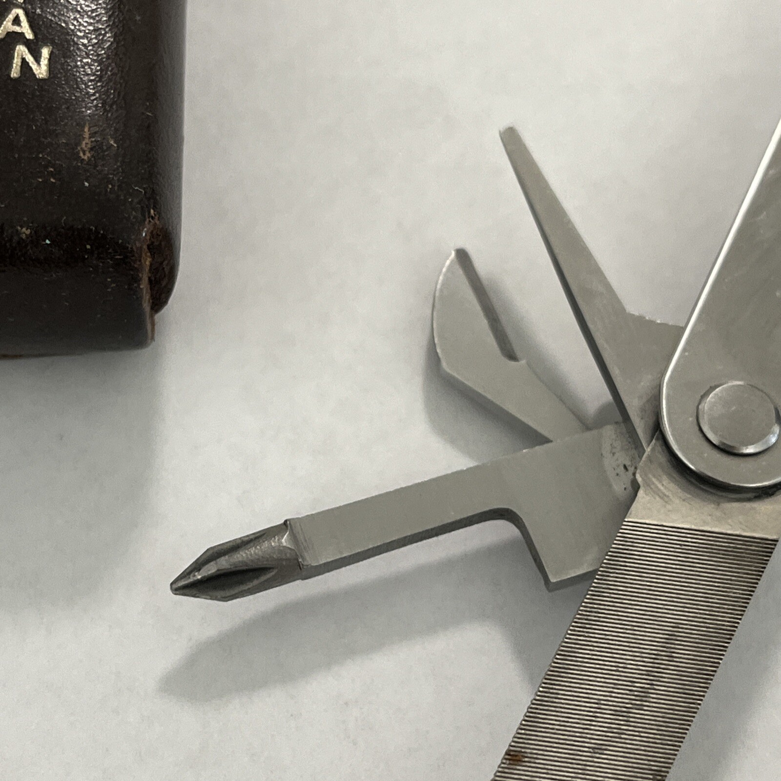 Leatherman PST Multi-Tool Big Letter Japan with Leather Case Excellent Condition