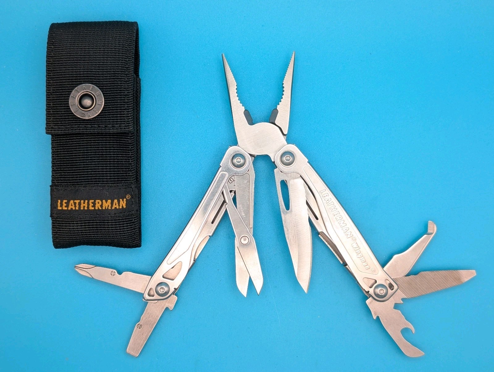 LEATHERMAN WINGMAN MULTI-TOOL! FAST SHIPPING! WITH SHEATH!
