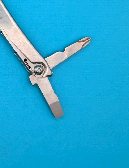 Leatherman Bolster 13 Tool Stainless Steel Multi-Tool!