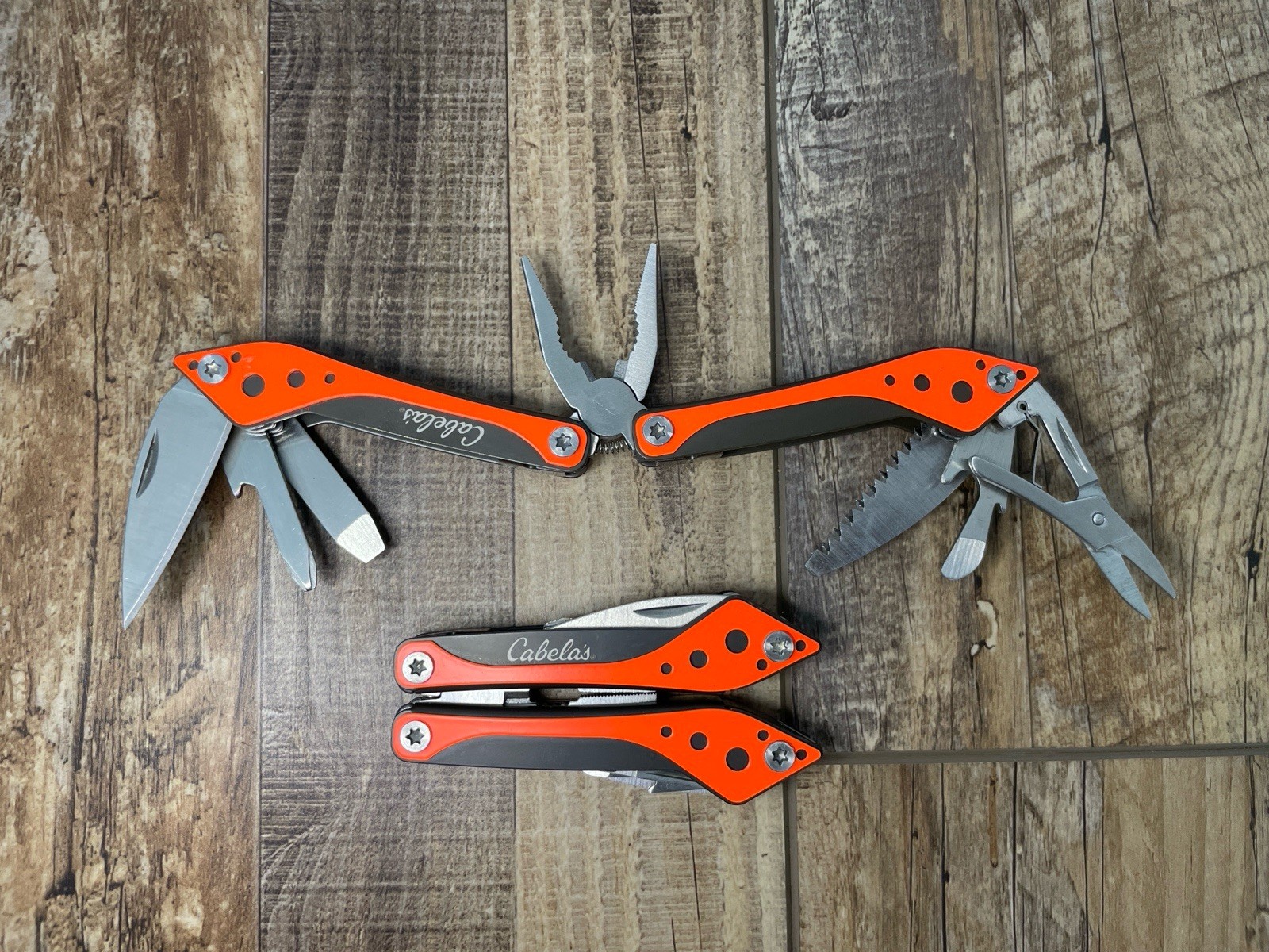 Cabela’s Multi Tool Set of 2 Folding Knife Pliers 3” Closed Orange
