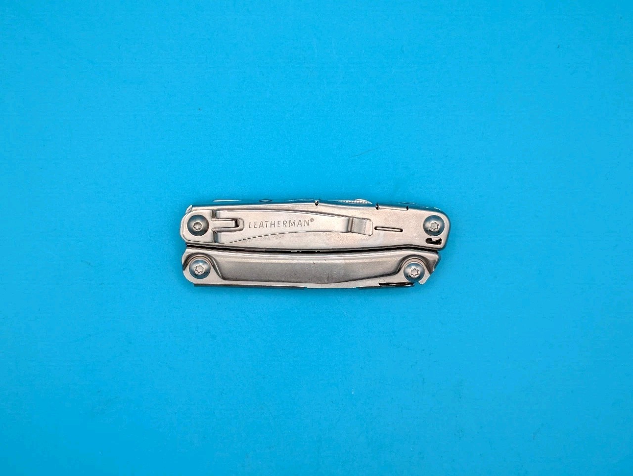 Leatherman Bolster 13 Tool Stainless Steel Multi-Tool!