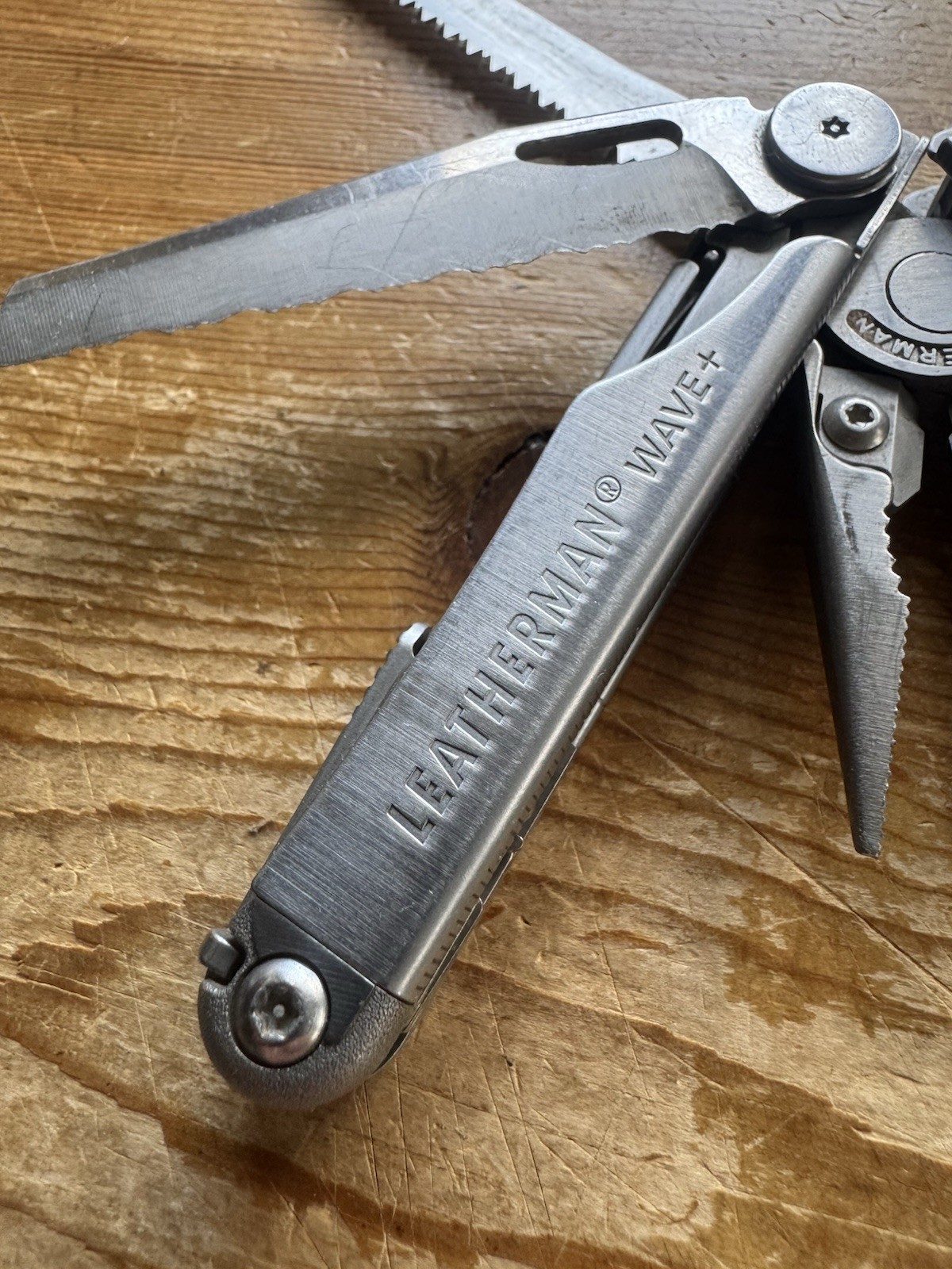 Leatherman + Wave Plus Multitool Stainless Steel – Broken Head Flat Screwdriver