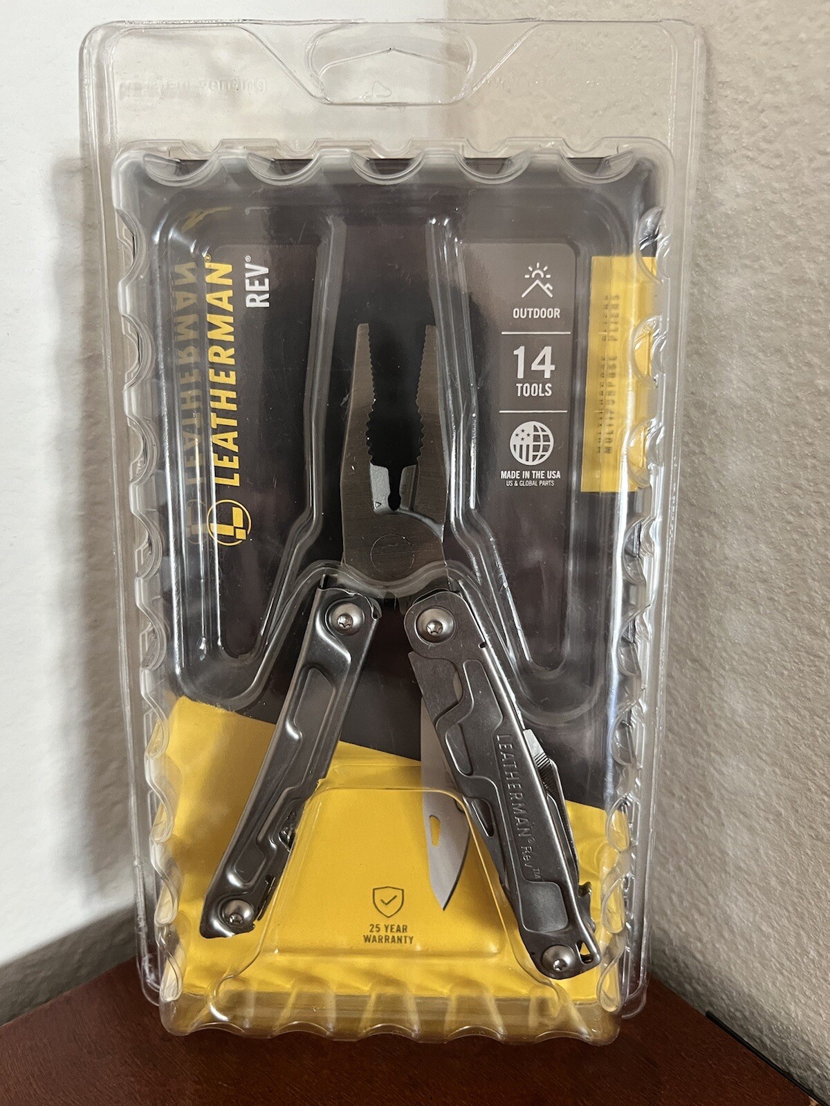 SEALED/NEW LeatherMan Rev Stainless Steel 14-in-1 Multipurpose Pliers