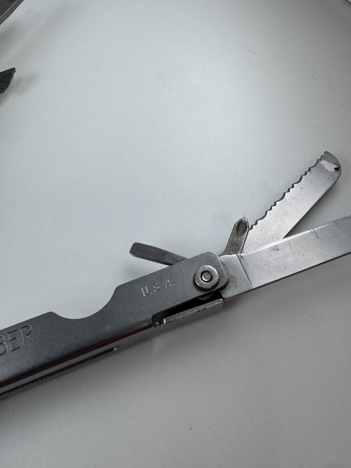 Gerber MP600 Utility Multi-Tool Needle Nose Bluntnose Pliers USA Grey Silver