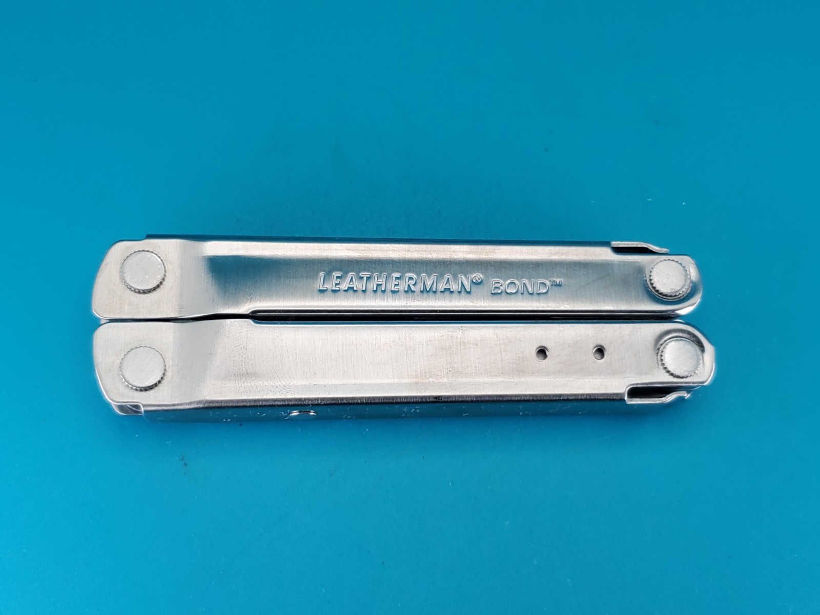 LEATHERMAN Bond Multitool, Stainless Steel Everyday Tool!