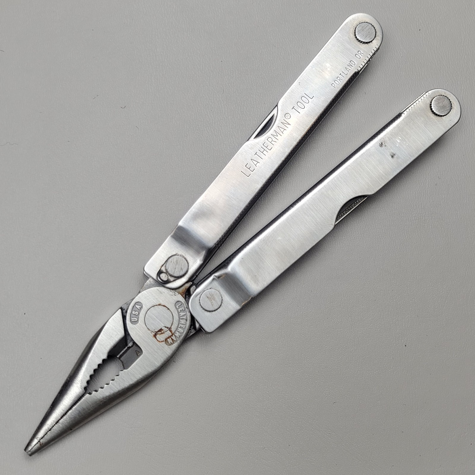 Leatherman PST Original Pocket Survival Multi-Tool Pliers Knife 01/02 Date Code