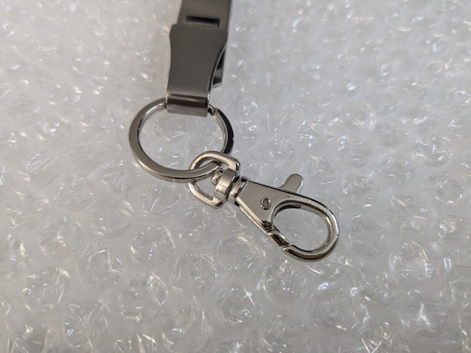 VICTORINOX BELT HANGING CLIP – New in original box – Made in Switzerland