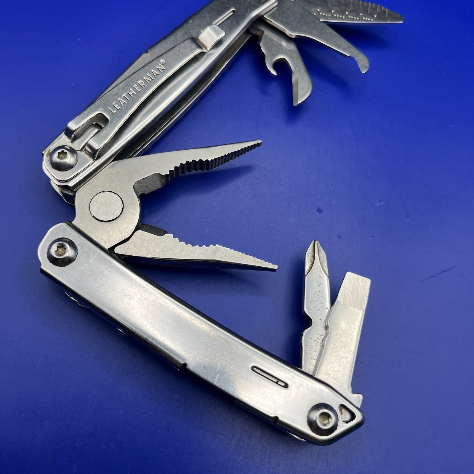 Leatherman Stainless Steel Wingman Multi Tool Scissors Knife Plier