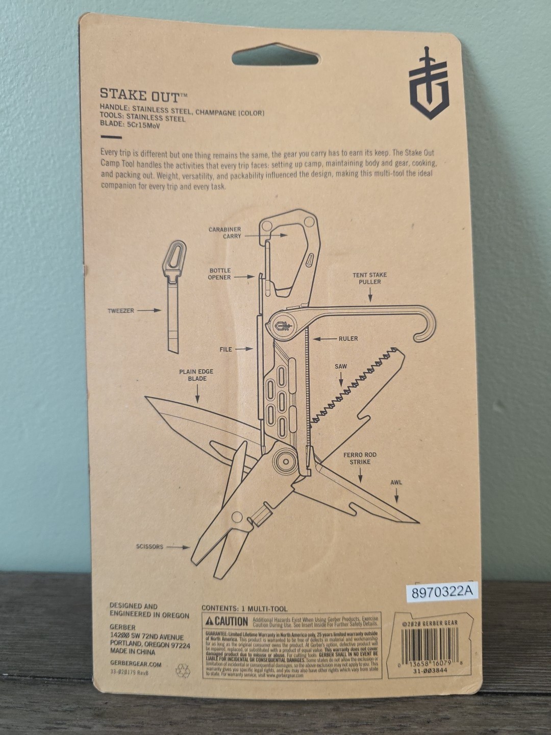 Gerber Stake Out Multi Tool 11 Tools In 1 2.5″ Stainless Steel Blade 3.9 OZ