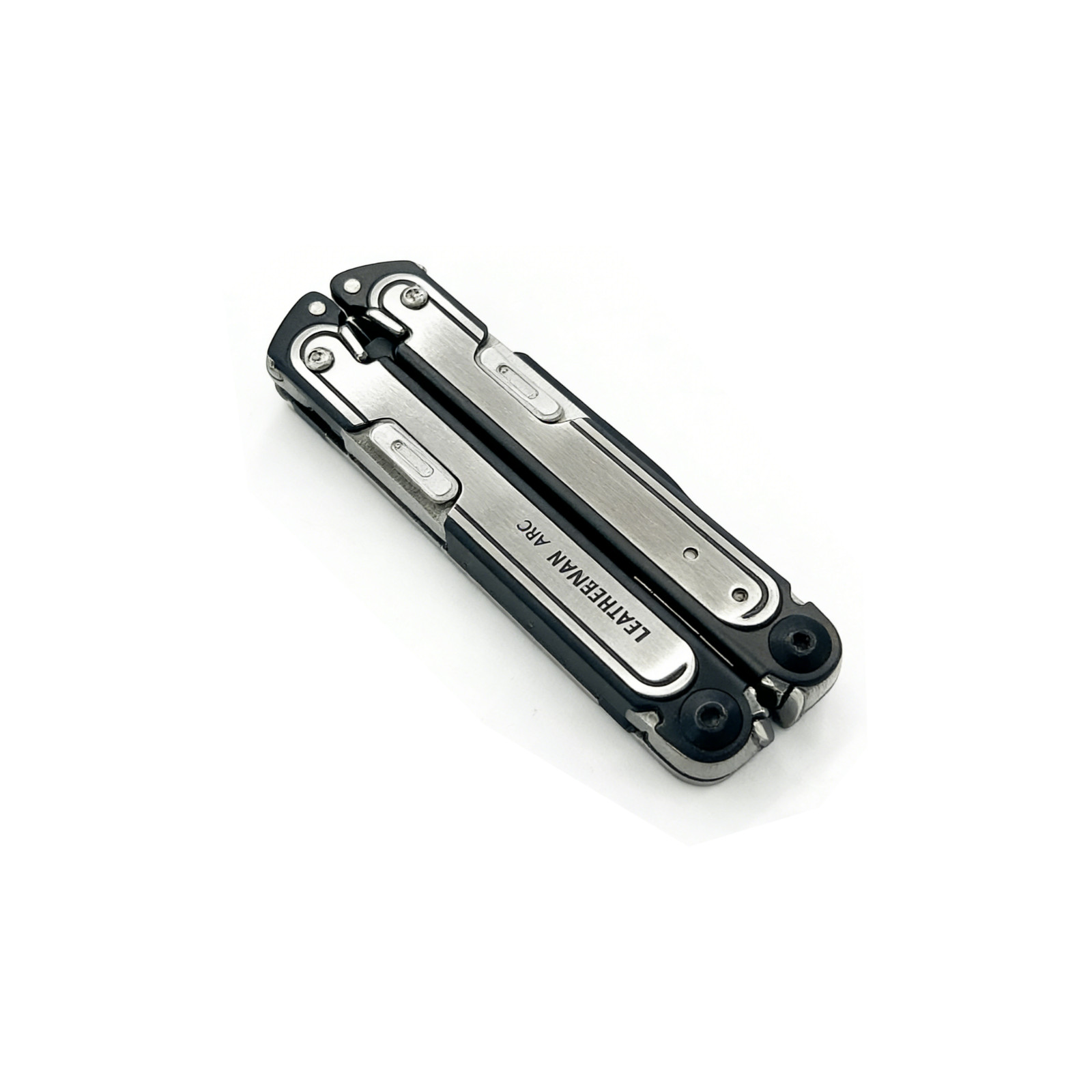 Thumb Stud Upgrade Kit For Leatherman ARC/FREE P4 – Custom Fast-Deployment Mod