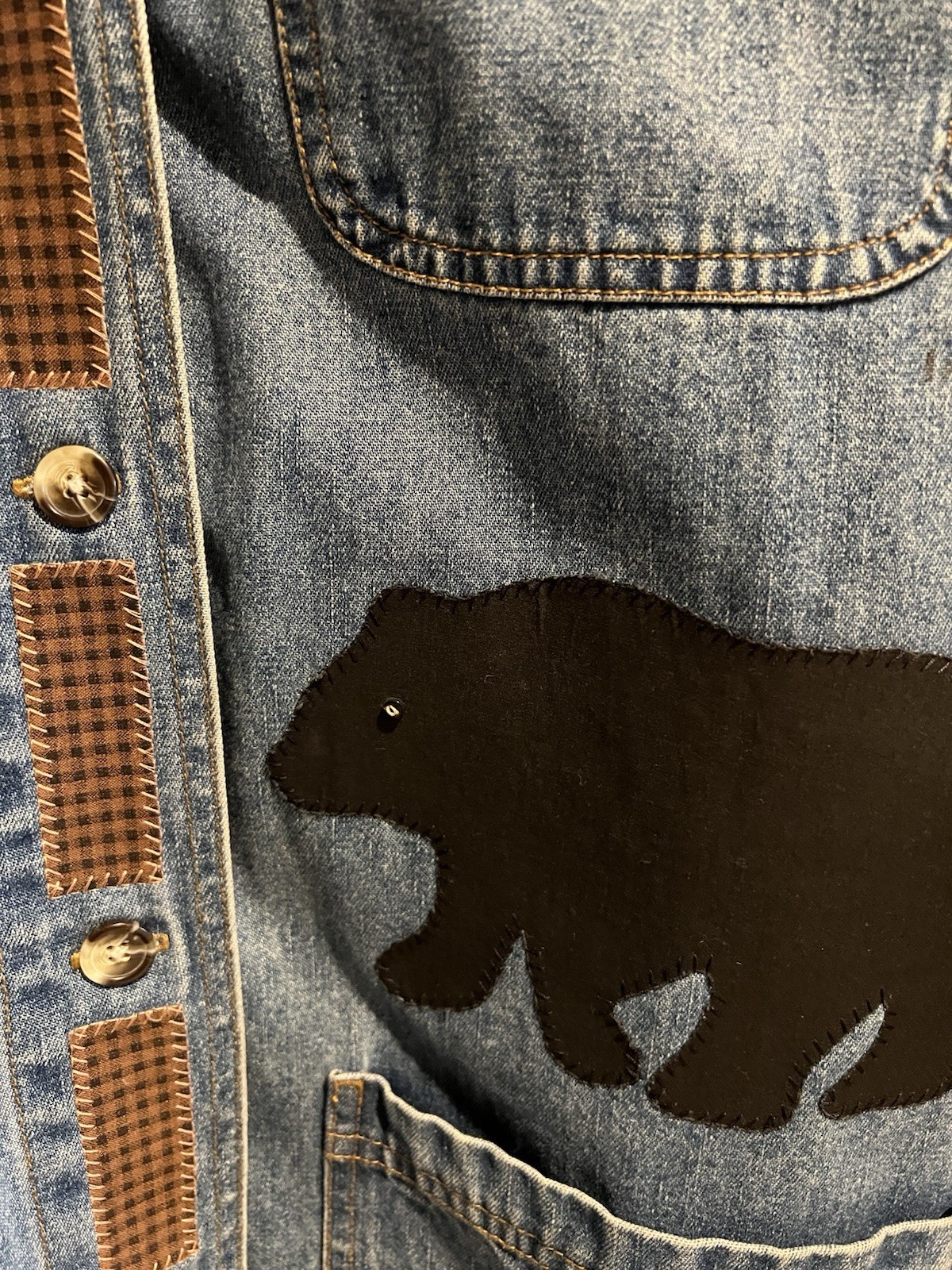 CABIN CREEK Denim Button Jacket Appliqued-Bear, Evergreens, Star, Moon Size M-L