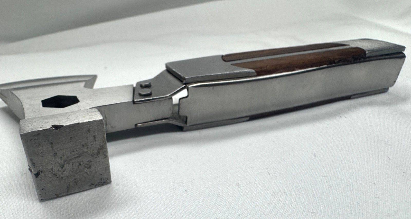 SHEFFIELD CAMPER MULTI TOOL 12-IN-1