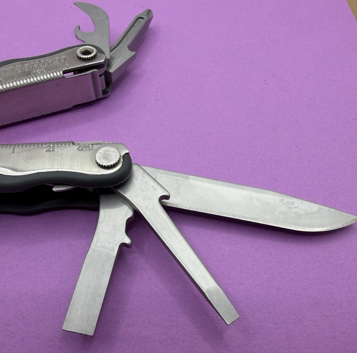 Leatherman Kick Multi-Tool With Nylon Sheath, Knife, Pliers, Retired