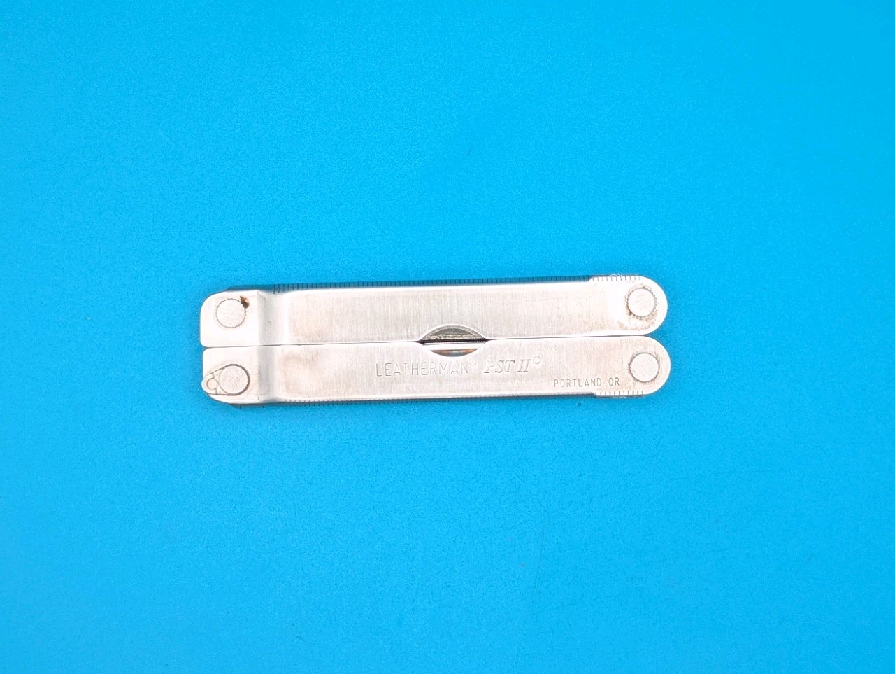 Leatherman PST 2 Multi Tool! 07/03 date stamp! Fast Shipping! With Sheath!